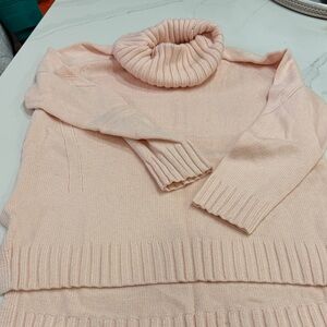 LOFT Soft Pink turtle  Neck Sweater